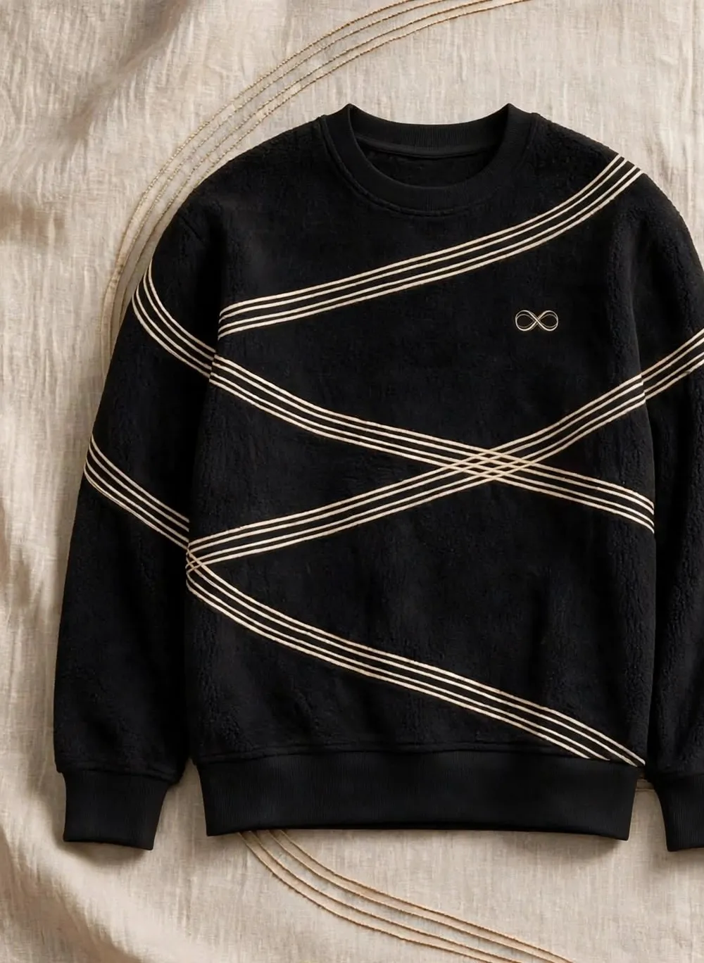 Pull Noir, face avant